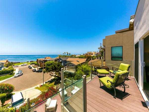 La Jolla Vacation Home Three Bedroom Walk to Beach