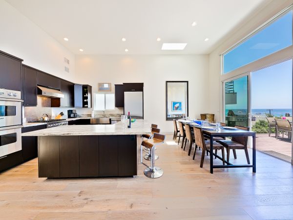 La Jolla Vacation Home Three Bedroom Walk to Beach