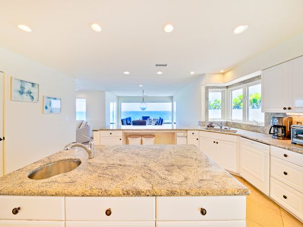 La Jolla Luxury Oceanfront Vacation Villa