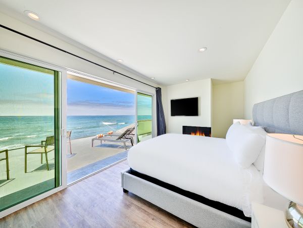 La Jolla Luxury Oceanfront Vacation Villa