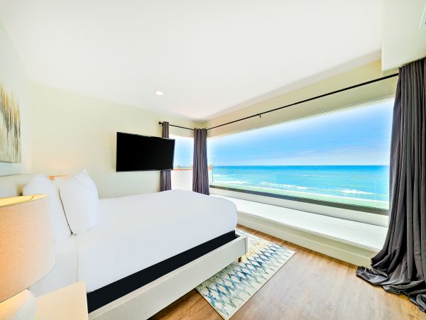 La Jolla Luxury Oceanfront Vacation Villa