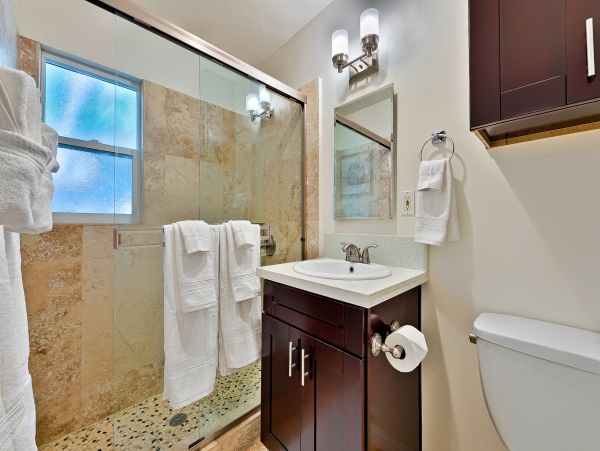 La Jolla Three Bedroom Condo Sleeps 8 Guests