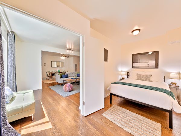 La Jolla Three Bedroom Condo Sleeps 8 Guests