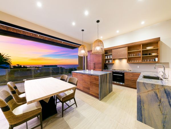 Luxury La Jolla Roof Top Pool & Hot Tub