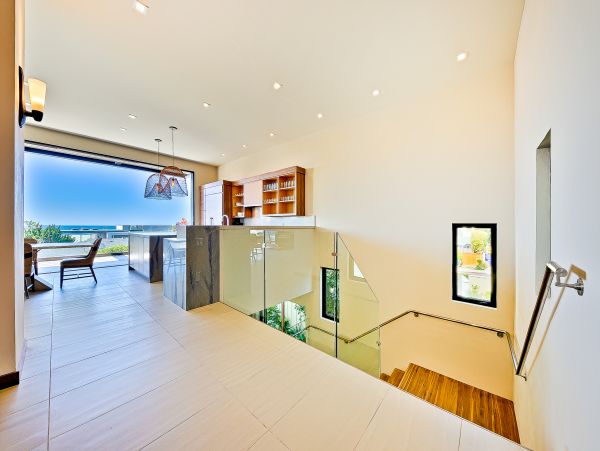 Luxury La Jolla Roof Top Pool & Hot Tub