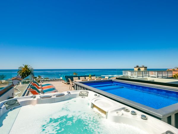 Luxury La Jolla Roof Top Pool & Hot Tub
