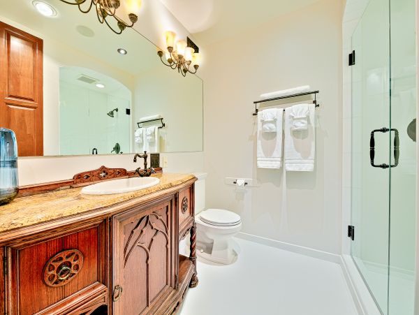 La Jolla 2 Bedroom Vacation Condo with Ocean Views Sleeps 4
