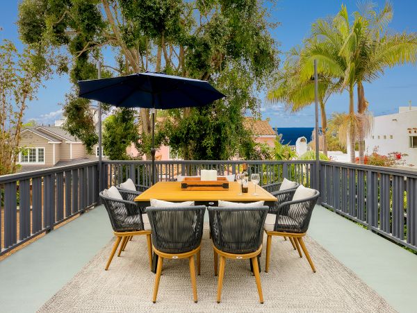 Walk to Beach La Jolla  Village Four Bedroom Vacation Rental