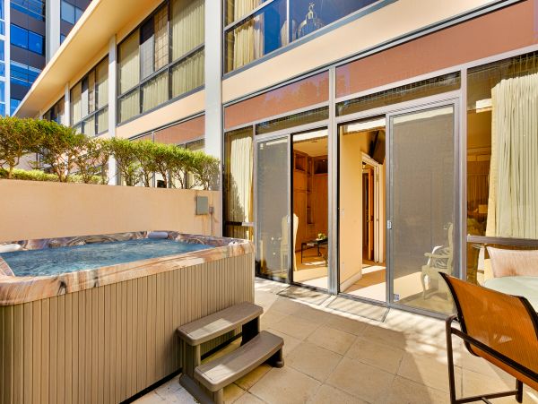 La Jolla Oceanfront luxury