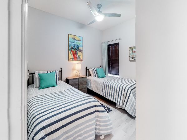 Mexico Beach Condo 1024854