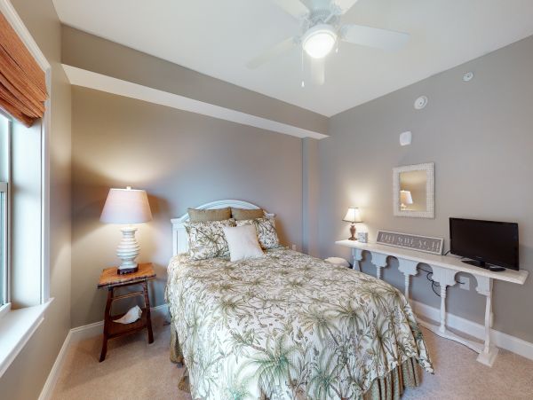 Mexico Beach Condo 1024855