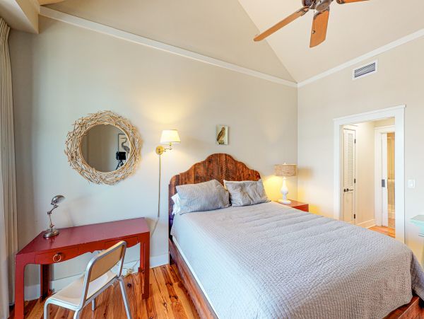 Mexico Beach Home 1024873