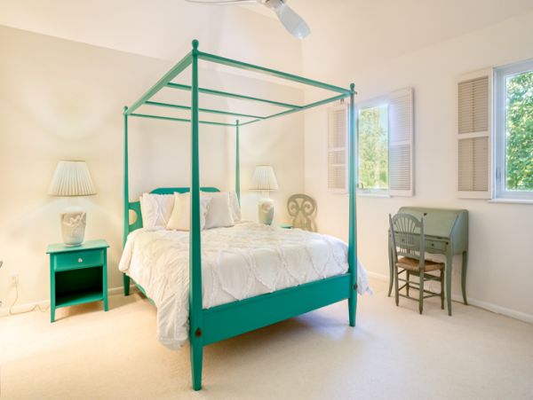 Beautiful Sanibel Vacation Home with Pool & Ocean View