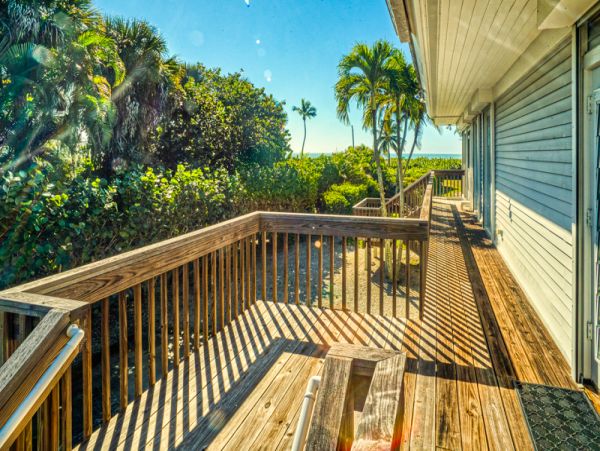 Beautiful Sanibel Vacation Home with Pool & Ocean View