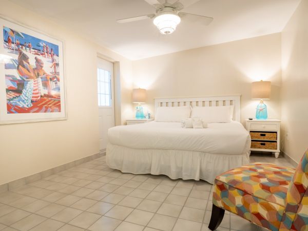 Charming 3 Bedroom Home Located on the Beach