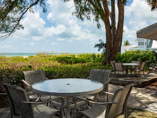 Charming 3 Bedroom Home Located on the Beach