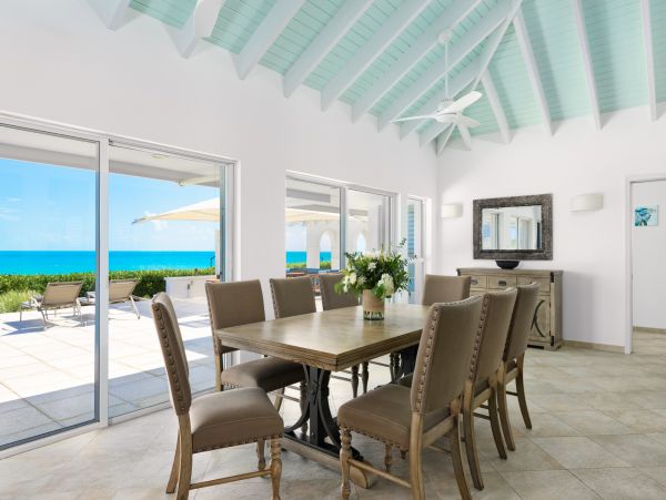 Turk and Caicos Stunning Oceanfront Property