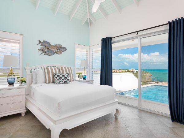 Turk and Caicos Stunning Oceanfront Property