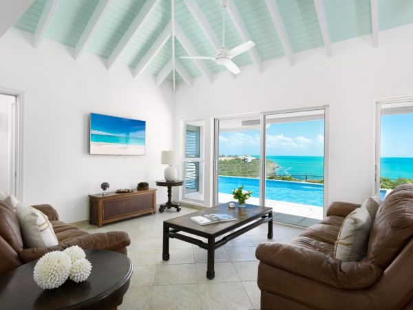 Turk and Caicos Stunning Oceanfront Property