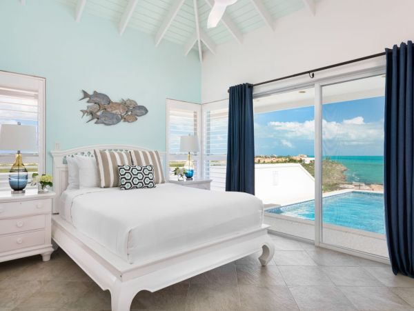 Turk and Caicos Stunning Oceanfront Property