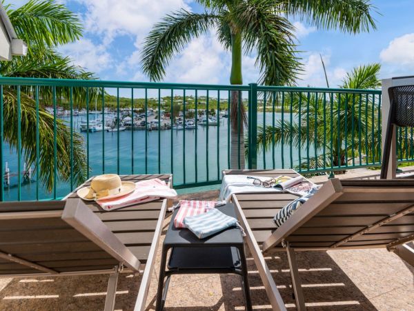 Turks and Caicos Yacht Club Penthouse