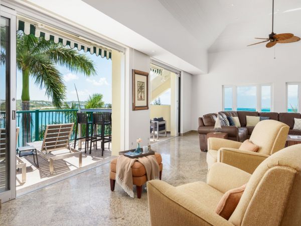 Turks and Caicos Yacht Club Penthouse