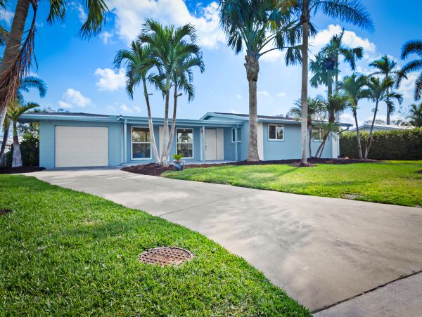 Bradenton Vacation Rental - Canal-Front Home with Pool & Dock