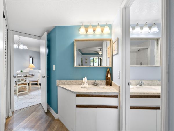 Bradenton Beach Two Bedroom Rental with Stunning Bay Views