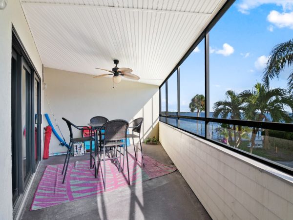 Bradenton Beach Two Bedroom Rental with Stunning Bay Views