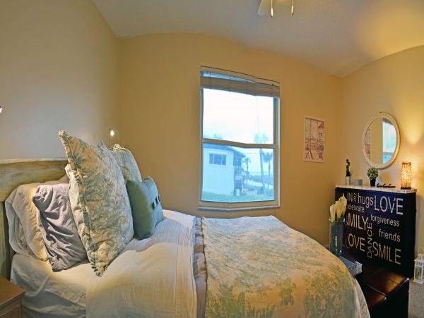 Anna Maria Island Holmes Beach Condo 1025076