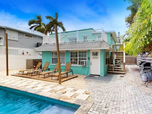 Cozy Two Bedroom Rental Duplex in Bradenton Beach