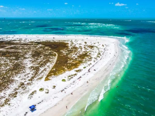 Cozy Two Bedroom Vacation Duplex in Bradenton Beach
