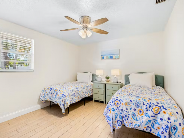 Lovely Bradenton Condo with 2 Bedrooms Sleeps 6
