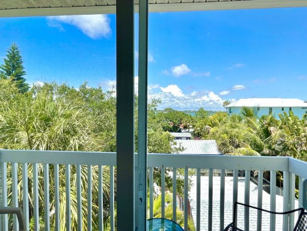 Anna Maria Island Holmes Beach Condo 1025085