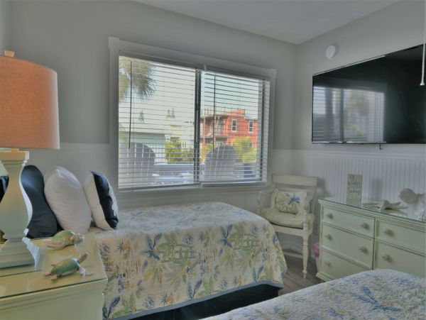 Anna Maria Island Holmes Beach Condo 1025087