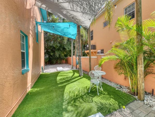 Anna Maria Island Holmes Beach Home 1025088