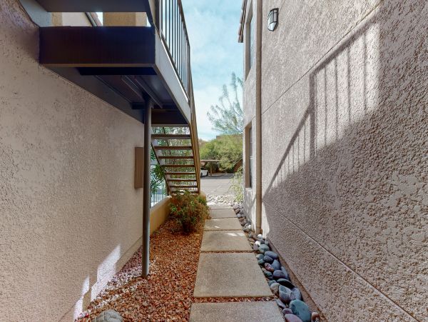 Tucson Home 1025098