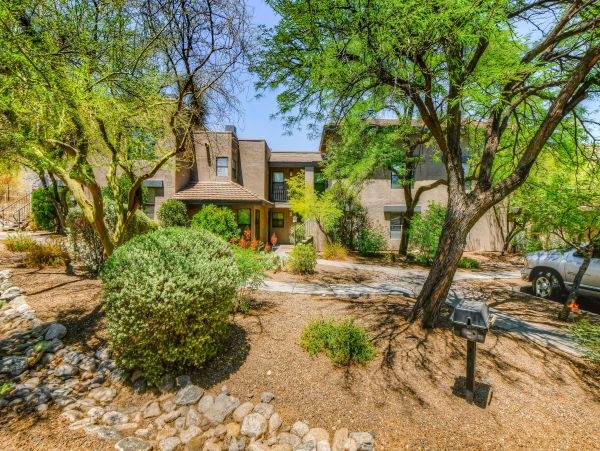 Tucson Home 1025099