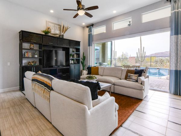 Tucson Home 1025100