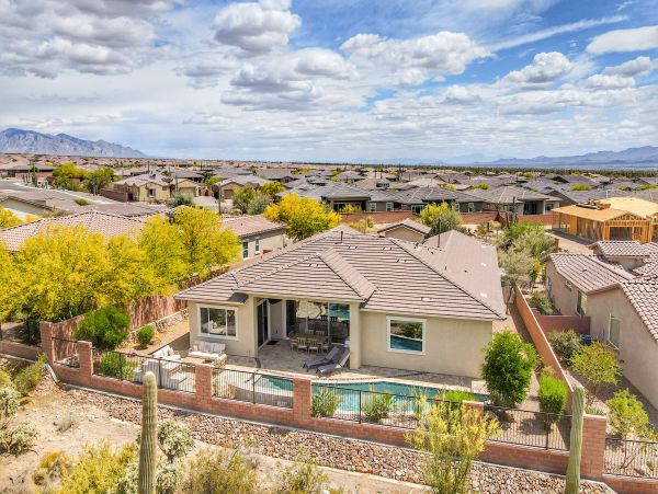 Tucson Home 1025100