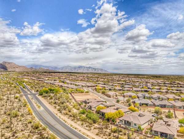Tucson Home 1025100