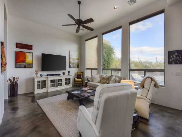 Tucson Home 1025102