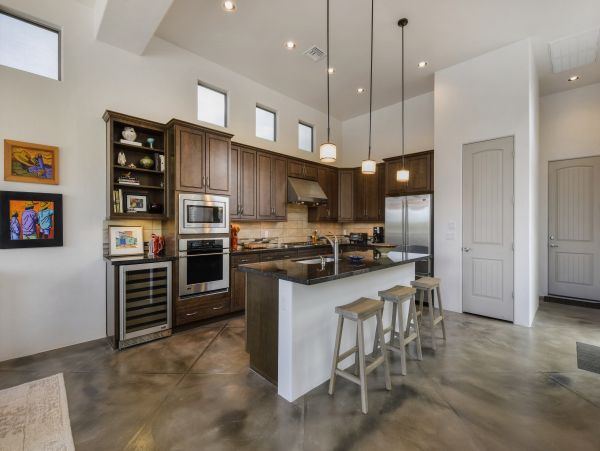 Tucson Home 1025102