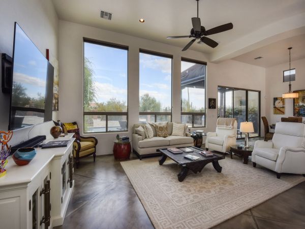 Tucson Home 1025102