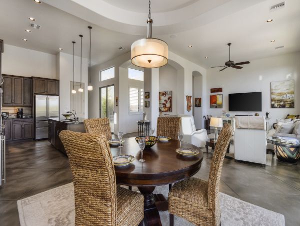 Tucson Home 1025102
