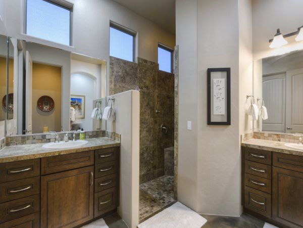 Tucson Home 1025102