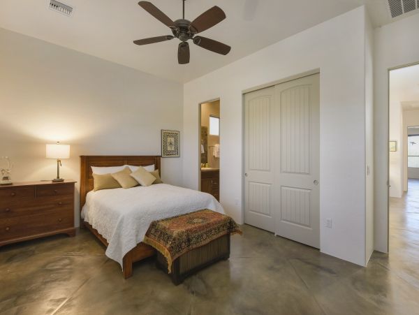 Tucson Home 1025102