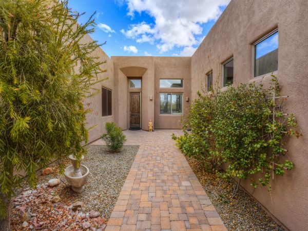 Tucson Home 1025102
