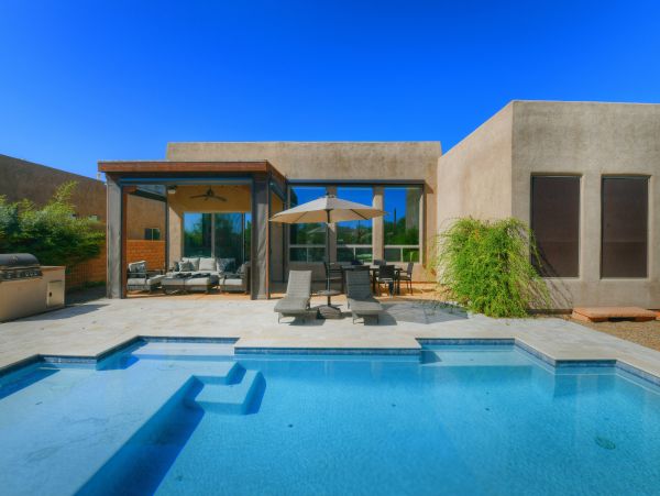 Tucson Home 1025102