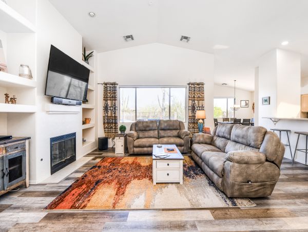 Tucson Home 1025103